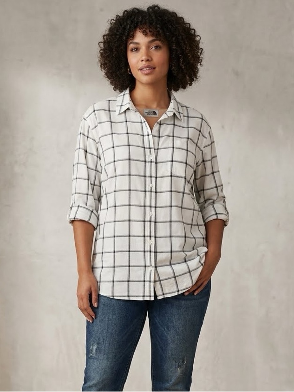 Gloria Vanderbilt White Checkered Button Up Top Size XXL